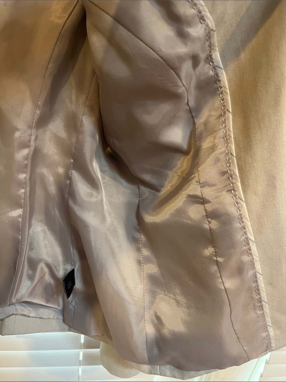 The Limited Women's Taupe Blazer Two-Button Tailored Jacket - Picture 6 of 6